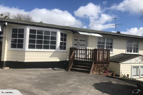 Photo of property in 17 Hewlett Road, Massey, Auckland, 0614