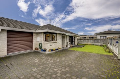 Photo of property in 49d Church Road, Taradale, Napier, 4112