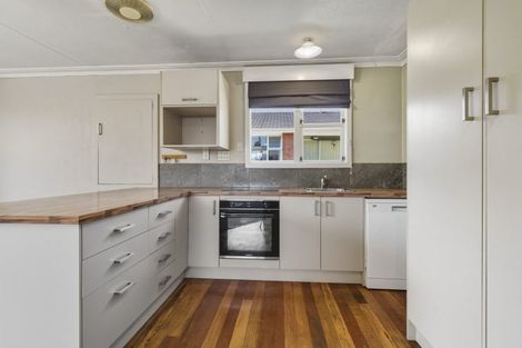 Photo of property in 11 Kinmont Crescent, Kinmont Park, Mosgiel, 9024