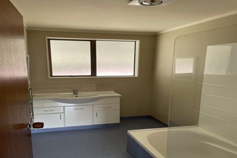 Photo of property in 97f2- Thackeray Street, Trentham, Upper Hutt, 5018
