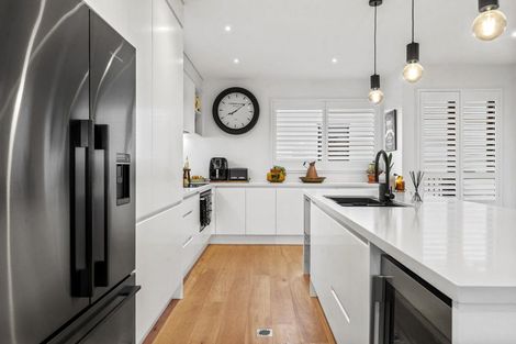 Photo of property in 22 Catalina Drive, Hobsonville, Auckland, 0616