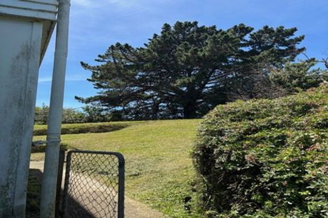 Photo of property in 7a-7b Devon Place, Cannons Creek, Porirua, 5024