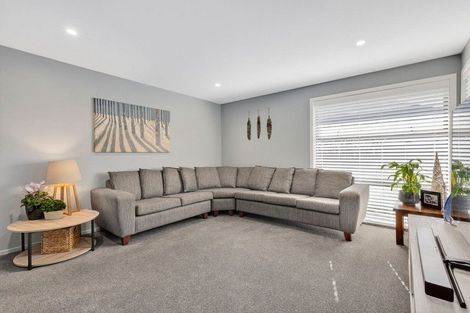 Photo of property in 14 Webber Street, Cambridge, 3434