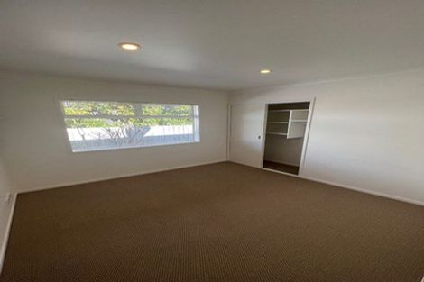 Photo of property in 4a Forest Glen, Orewa, 0931