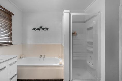 Photo of property in 30 Cruickshank Crescent, Rosedale, Invercargill, 9810