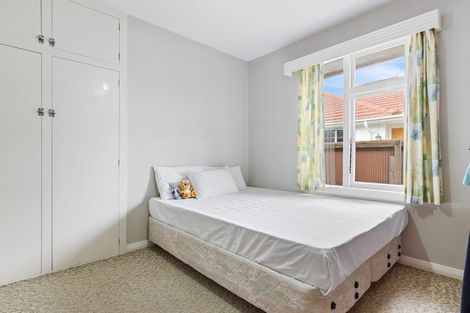 Photo of property in 14 Shaftesbury Street, Avonhead, Christchurch, 8042