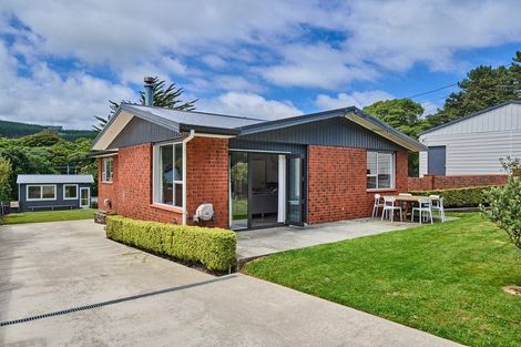 Photo of property in 2 Te Motu Road, Pukerua Bay, 5026
