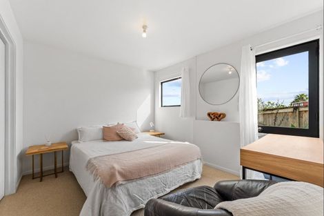 Photo of property in 8 Brigitte View, Snells Beach, 0920
