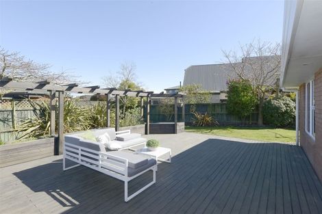 Photo of property in 15 Millcroft Place, Parklands, Christchurch, 8083
