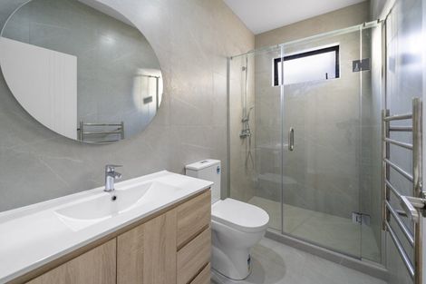 Photo of property in 42 Holcroft Street, Papakura, 2110