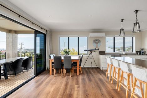 Photo of property in 49 Hinewa Road, Otumoetai, Tauranga, 3110