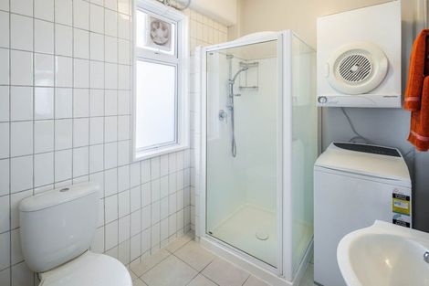 Photo of property in San Antonio Flats, 12f1 Kilbirnie Crescent, Kilbirnie, Wellington, 6022