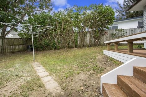 Photo of property in 1/97 Eskdale Road, Birkdale, Auckland, 0626