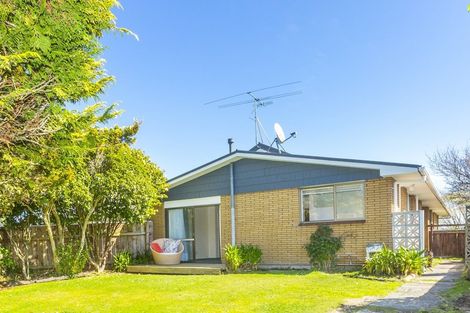 Photo of property in 21f1- Roband Crescent, Brown Owl, Upper Hutt, 5018