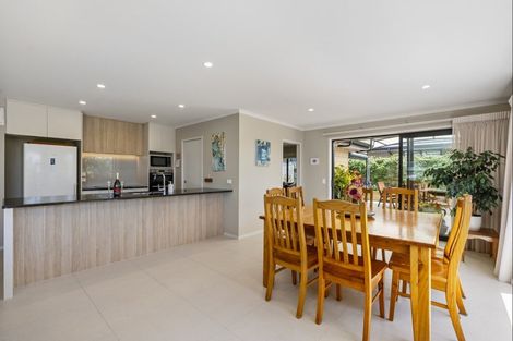 Photo of property in 6 Karearea Drive, Coastlands, Whakatane, 3120