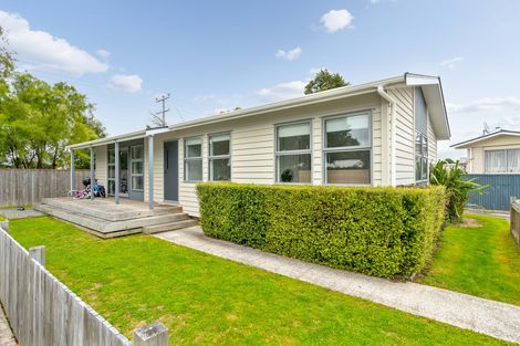 Photo of property in 9a Fraser Street, Masterton, 5810
