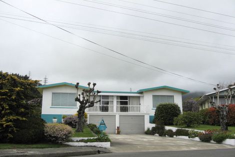 Photo of property in 9 Hilliard Street, Stoke, Nelson, 7011