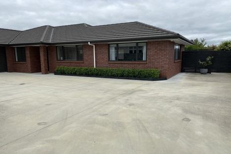 Photo of property in 37 Karina Terrace, Roslyn, Palmerston North, 4414