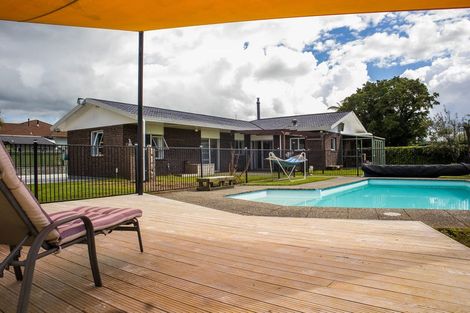 Photo of property in 24 Pembroke Road, Stratford, 4332