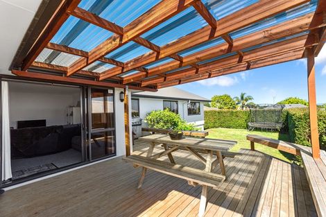 Photo of property in 16 Portobello Way, Huntington, Hamilton, 3210