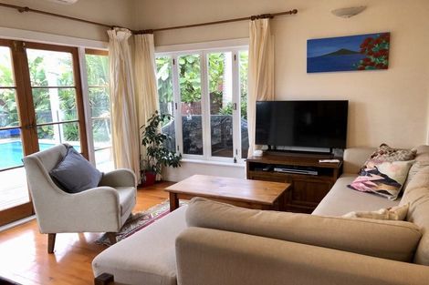 Photo of property in 28 Chatham Street, Waihola, Milton, 9073