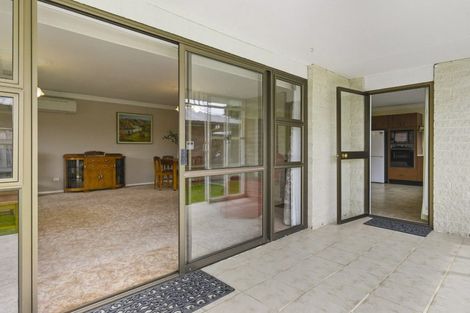 Photo of property in 11 The Avenue, Paraparaumu Beach, Paraparaumu, 5032