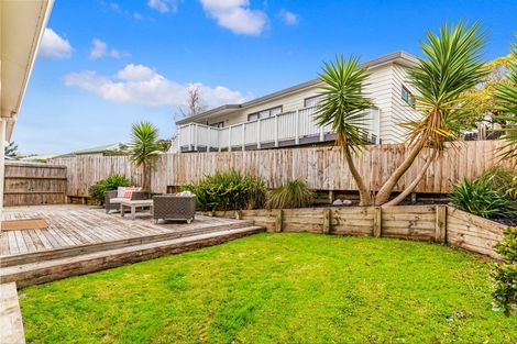 Photo of property in 38 Elizabeth Drive, West Harbour, Auckland, 0618