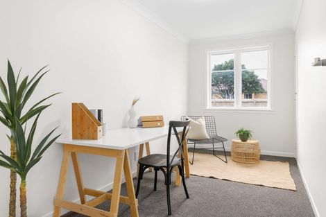 Photo of property in 42 Fox Street, Hamilton East, Hamilton, 3216