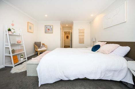 Photo of property in 6 Ngaio Street, West End, Palmerston North, 4412