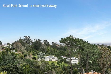 Photo of property in 3/5 Monte Cassino Place, Birkdale, Auckland, 0626