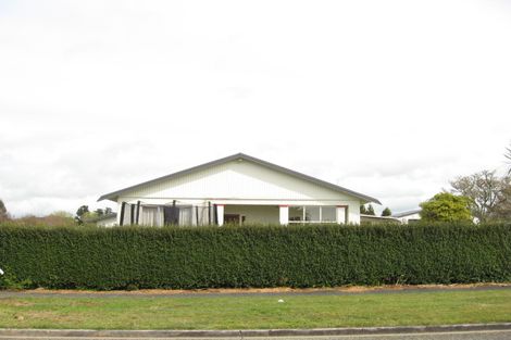 Photo of property in 53 Titania Street, Stratford, 4332