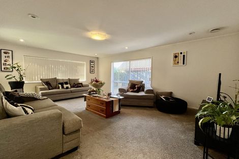 Photo of property in 2 Merino Avenue, Somerville, Auckland, 2014