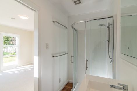 Photo of property in 3 Koromiko Road, Waikanae, 5036