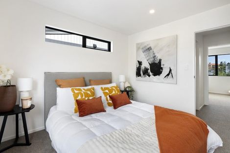 Photo of property in 2/4 Ngaroma House Drive, Hobsonville, Auckland, 0616