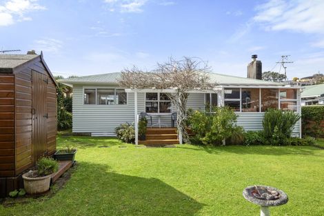 Photo of property in 5 Lydford Place, Spotswood, New Plymouth, 4310