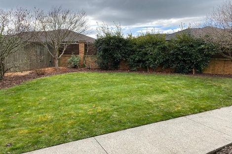 Photo of property in 32 Carroll Place, Owhata, Rotorua, 3010