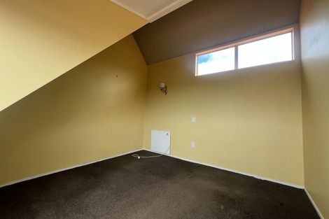 Photo of property in 179 West Harbour Drive, West Harbour, Auckland, 0618