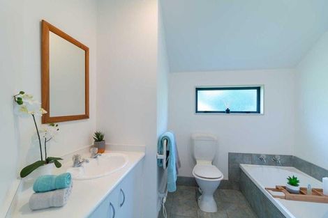 Photo of property in 27f1 Kanpur Road, Broadmeadows, Wellington, 6035