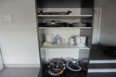 Photo of property in Urbane Apartments, 13/29 Webb Street, Mount Cook, Wellington, 6011