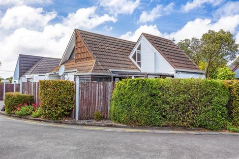 Photo of property in 43n Waimairi Road, Upper Riccarton, Christchurch, 8041