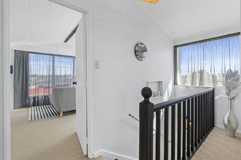 Photo of property in 5 Norman Street, Lower Vogeltown, New Plymouth, 4310