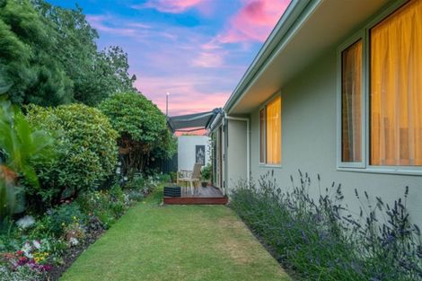 Photo of property in 215 Wairakei Road, Bryndwr, Christchurch, 8053