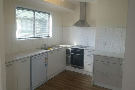 Photo of property in 59 Mcclintock Road, Massey, Auckland, 0614