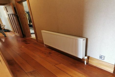 Photo of property in 2 Fernhill Terrace, Wadestown, Wellington, 6012