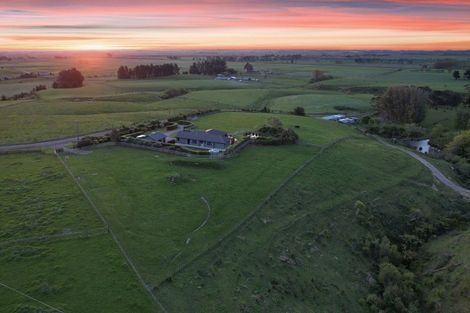 Photo of property in 67 Albert Road, Tokomaru, Palmerston North, 4474