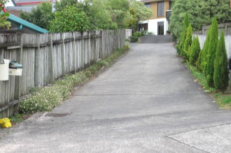 Photo of property in 4 Fairbanks Place, Glendene, Auckland, 0602