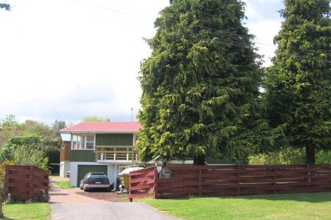 Photo of property in 36 Sunset Street, Hilltop, Taupo, 3330