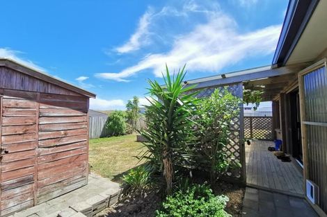 Photo of property in 213 Mark Avenue, Grenada Village, Wellington, 6037