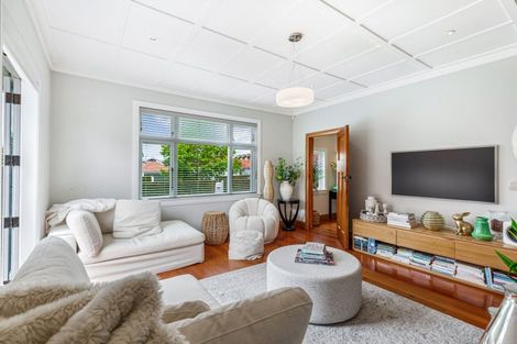 Photo of property in 10 Sunderland Avenue, Hobsonville, Auckland, 0616