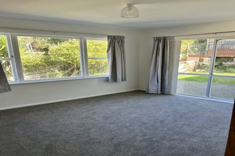 Photo of property in 105 Churchill Drive, Crofton Downs, Wellington, 6035
